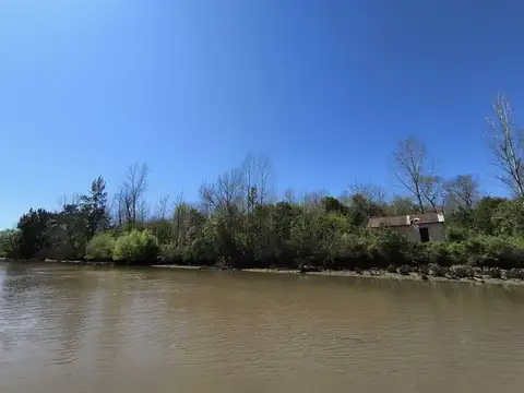 Rio o Arroyo Paicarabí Amanda 100