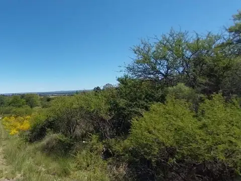 SE VENDE GRAN TERRENO VISTA AL LAGO VILLA RUMIPAL