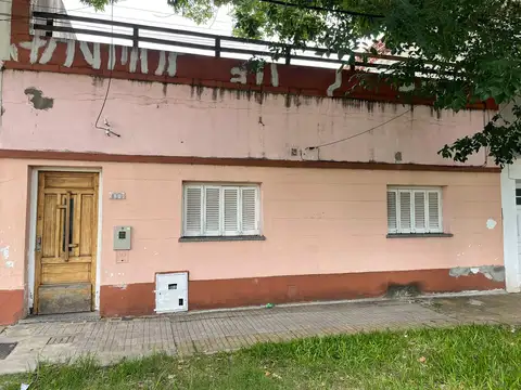 Casa en alquiler en rosario calle cullen 600