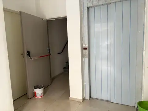 Local en Alquiler en Barracas, $ 4.000.000