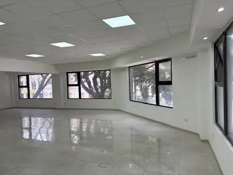 Local en Alquiler A Estrenar