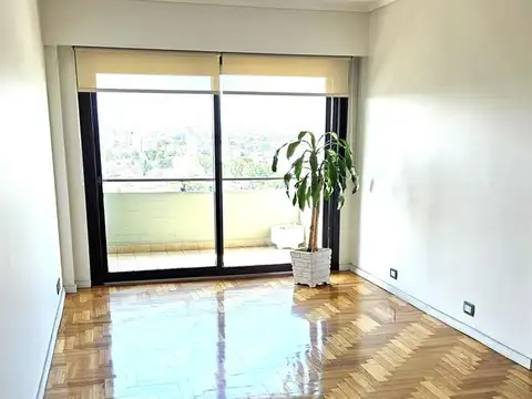 Av Rivadavia  al 9800