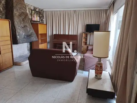 Casa en Alquiler Temporal en Playa Mansa, USD 7.800