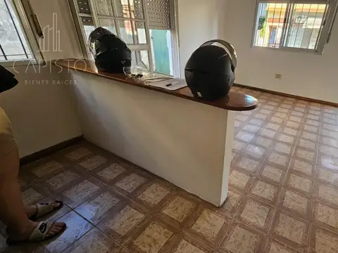 Depto Tipo Casa 2 ambientes con 1 baño