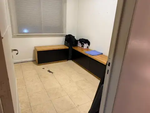 REMODELADO Departamento 4 ambientes c/guardacoche en venta en Villa Martelli