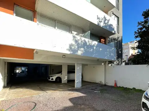 COCHERA DESCUBIERTA - EN ALQUILER - HAEDO