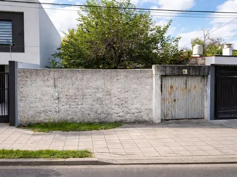 Lote- 260 m2- Castelar Norte