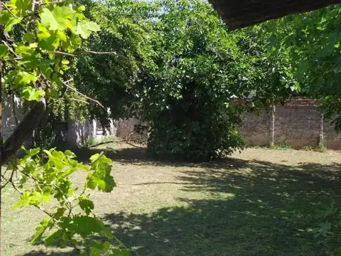 Terreno en Venta en Castelar, USD 60.000