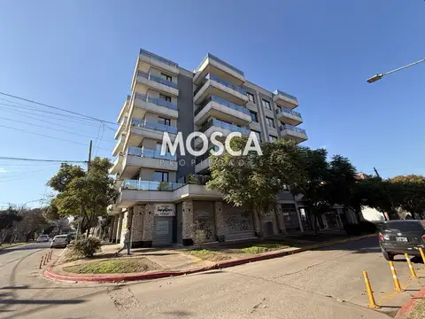 VENDO MONOAMBIENTE MORENO CENTRO