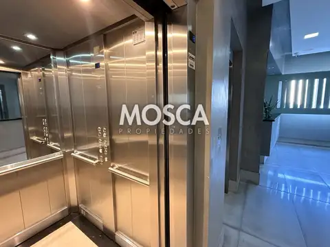 VENDO MONOAMBIENTE MORENO CENTRO
