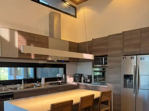 Casa en Venta en Fincas de San Vicente, USD 520.000