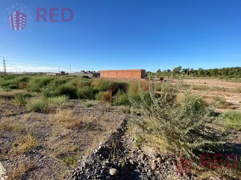 Terreno en Venta 33  mts Fondo