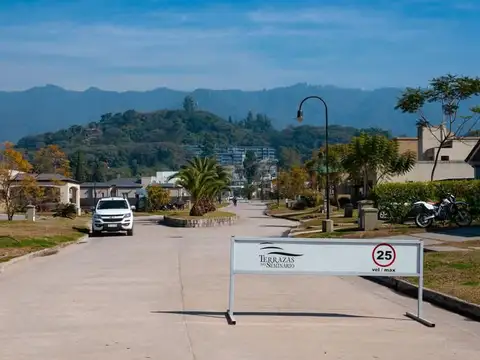 Terreno en Venta de 1093,0 m2