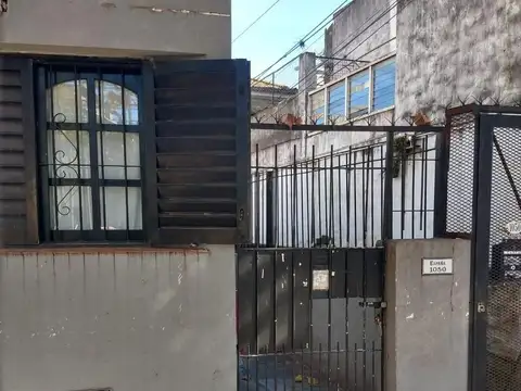 CASA PH EN VENTA - 3 AMBIENTES EN TIGRE CENTRO