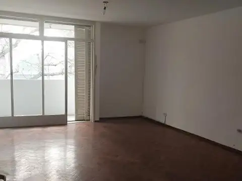 Departamento 5 ambientes con 2 baños