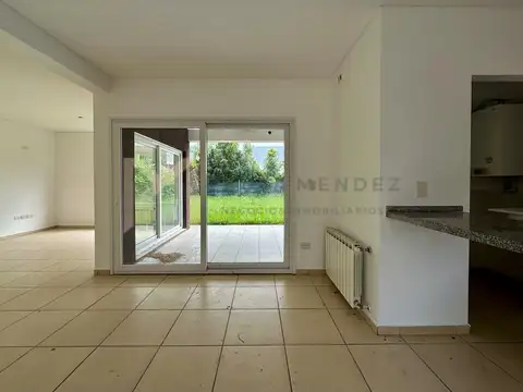 Casa en Venta en Countries y Barrios Cerrados en Tigre, USD 230.000