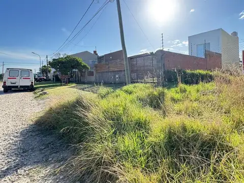 Terreno en Venta en Barrio Zacagnini, USD 73.000