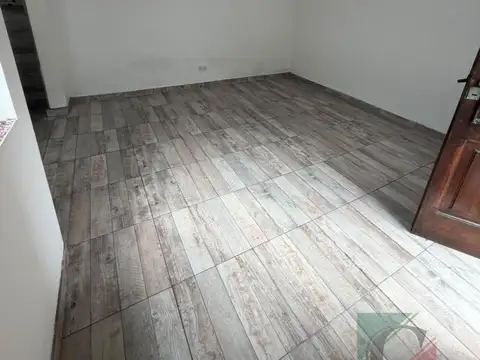 Depto Tipo Casa en Alquiler de Monoambiente