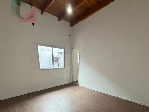 Depto Tipo Casa en Alquiler 20 años