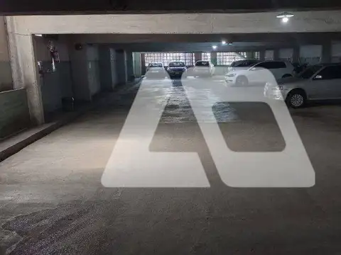 Cochera Fija  en Venta ubicado en Lanús Oeste, Lanús, G.B.A. Zona Sur