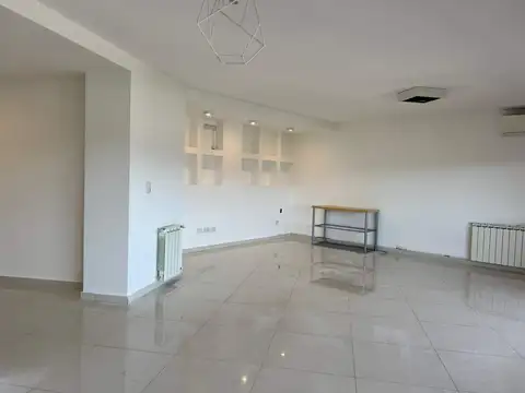 LA CUESTA DEPARTAMENTO CON COCHERA EN VENTA