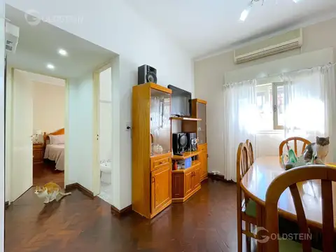 Depto Tipo Casa en Venta 50 años