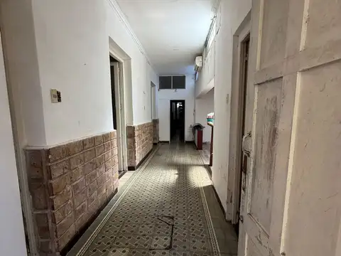 Casa en Alquiler con 1 cochera