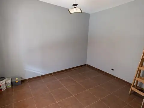 OPORTUNIDAD   CASA A LA VENTA EN LIBERTAD, MERLO - BS.AS.