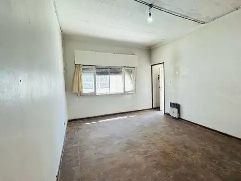 Casa en Venta en Adrogue, USD 79.900