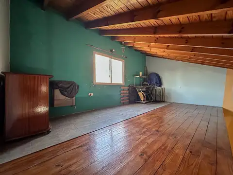 Casa 4 ambientes con 1 baño