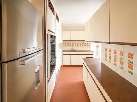 Departamento 4 ambientes con 4 baños