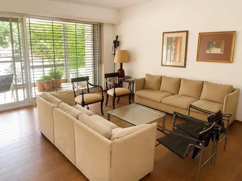 Departamento 4 ambientes con dep y Patio