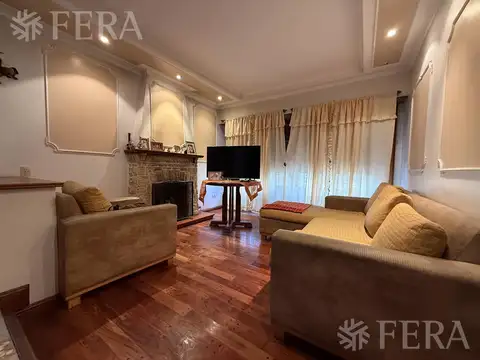 Venta Casa Multifamiliar con cochera en Quilmes Oeste