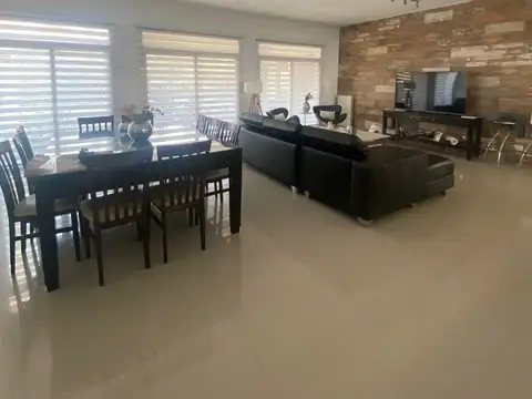 Carola Lorenzini 4900