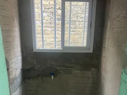 Depto Tipo Casa en Venta en Lanus Oeste, USD 39.500