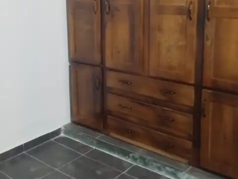 Alquiler chalet 3 ambientes con garage – Temperley