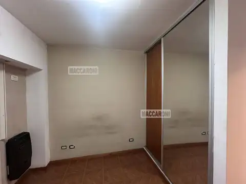 Depto Tipo Casa 2 ambientes con 1 baño