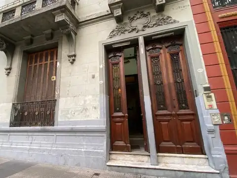 Tacuarí 1600
