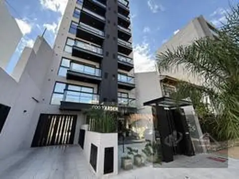 DEPTO EN SEMI PISO. CENTRO DE RAMOS MEJIA 2 Y 3 AMBIENTES, EXCLUSIVOS VISTA PANORAMICA CON COCHERA