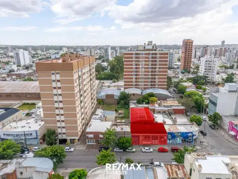 VENTA LOTE P DESARROLLO HASTA 15 PISOS ! 