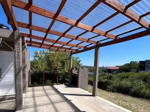 Venta De Casa Estilo Loft Con Piscina Y Cochera En Villa Garcia - Tanti