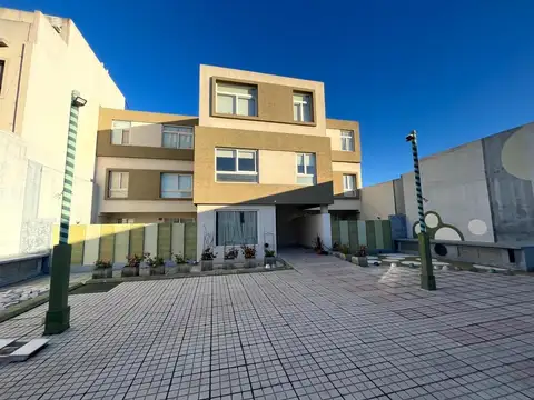 Chacabuco 1000, Piso 2