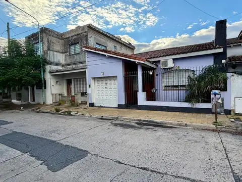 CASA 4 AMBIENTES VENTA VILLA SARMIENTO GARAGE