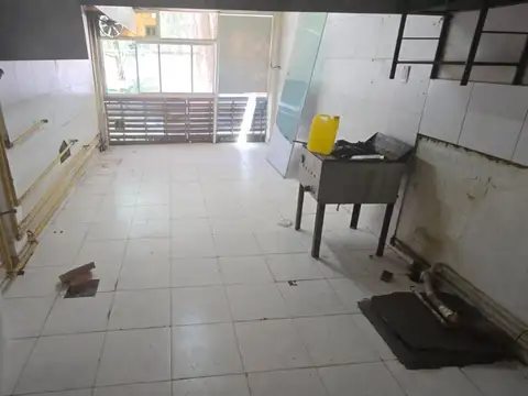 ALQUILA LOCAL COMERCIAL EN PALERMO CON GAS