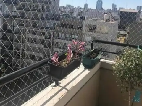 Av Juan De Garay 600 San Telmo 2amb c/amen U$135.000