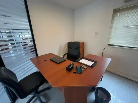Oficina en Venta 66 años