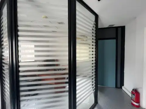 Oficina Monoambiente con 3 baños