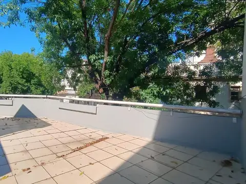 CASA LOTE PROPIO - 4 AMB- TERRAZA- GARAGE- PATIO