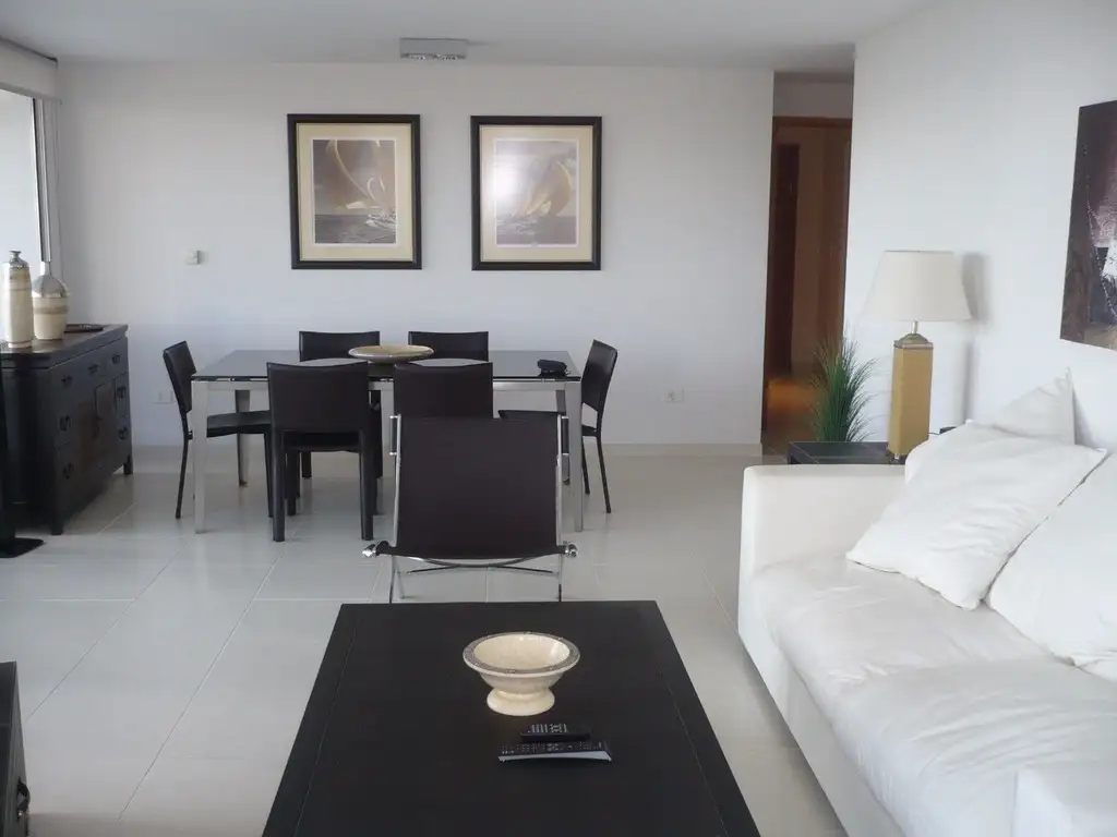 Foto 5 — Departamento en Venta en Playa Mansa, Punta del Este - Argenprop