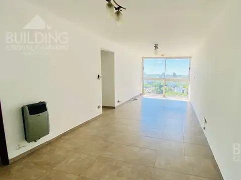 Departamento en Venta La Plata-cochera-tres dormitorios